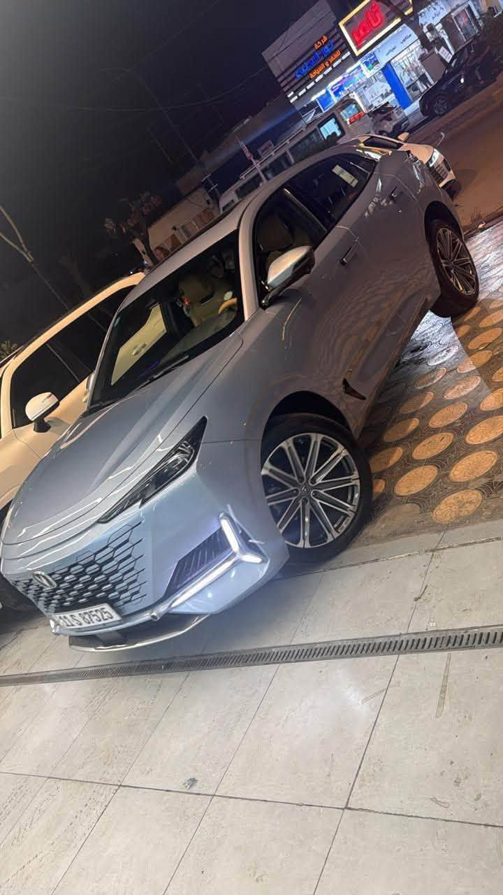 شانجان٢٠٢٢ للبيع سياره فول واحد على واحد بيه باب صبخ خليفيه وجاملغ امباوك مع الباب السعر ١٥٠ وبيه مجال الرقم ***********
