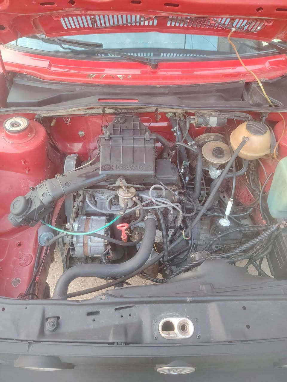 السلام عليكم سيارة كولف
موديل 90
مكينه وكير شرط
بدون صبغ
شرط التحويل فقط
السعر 35 بيها مجال 
اي استفسار الاتصال برقم
***********
