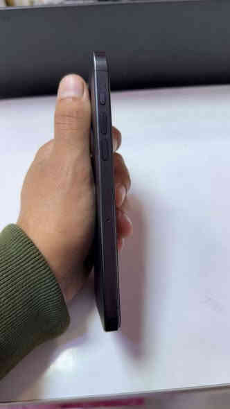 ايفون 15برو ماكس جهاز نضافه 100/100 مامفتوح شرط الفحص
شرق اوسط  بطاريه 88 الذاكره 256 تك سيم كارت 
سعر 1090 يعني مليون وتسعين 
مكاني كربلاء 
***********
