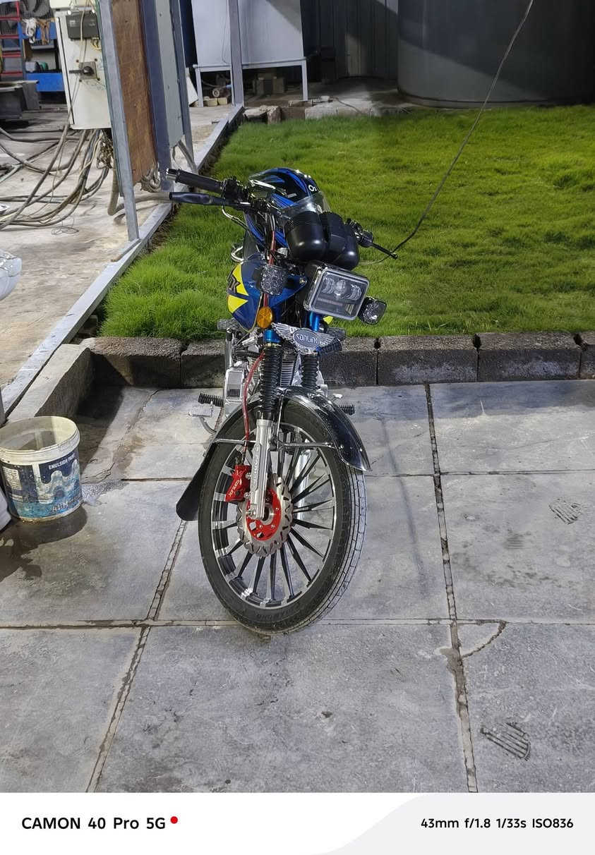 سلام عليكم دراجة سيفان موديل 25 مكينة 200 زيرو ترايك للبصرة سعر 900 وبيهة مجال مكاني بغداد الرقم ***********
