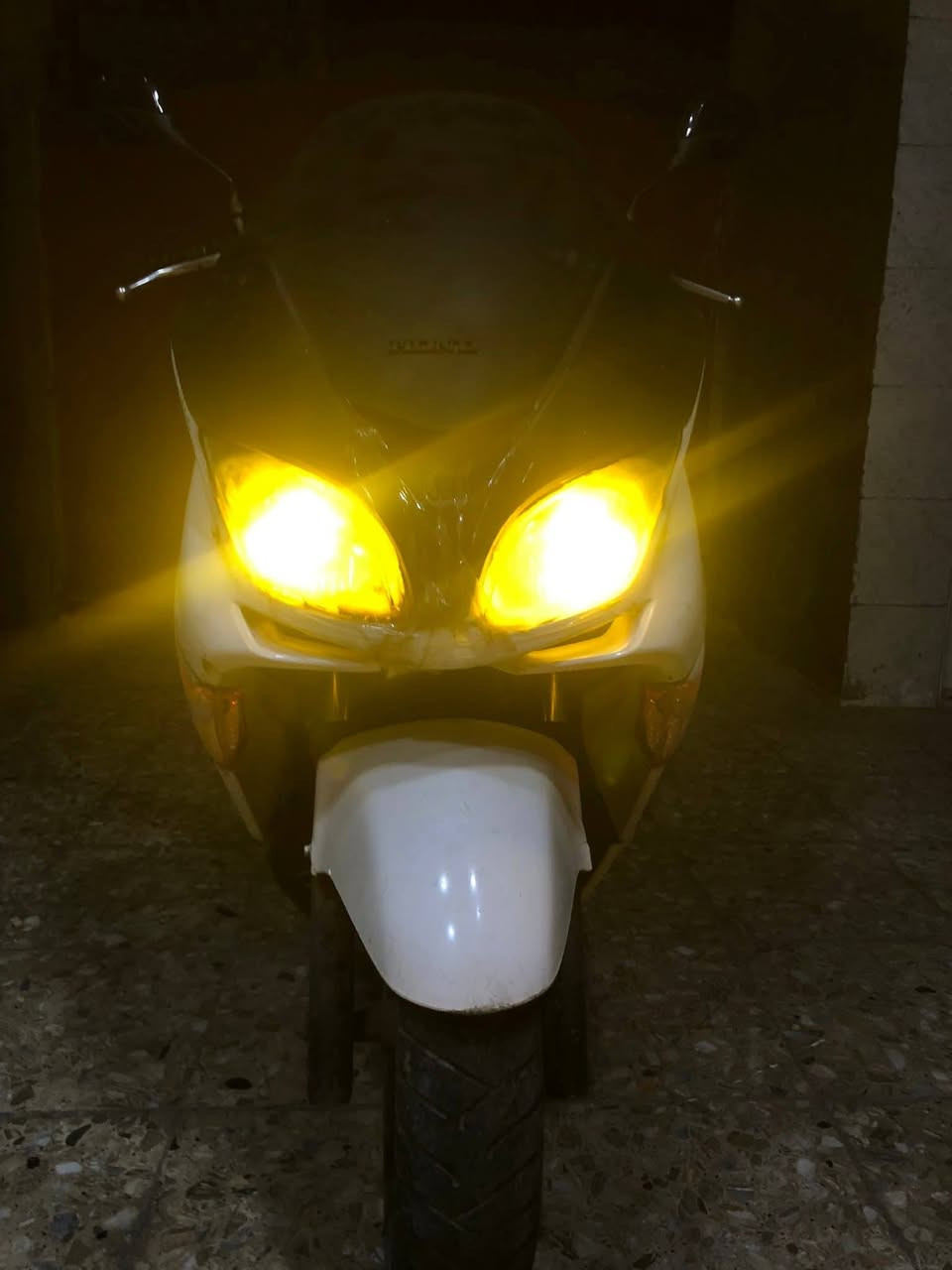 السلام عليكم فورزة 08 للبيع كوم حديد ابيع طافية الدراجة متروكة سعرها ٢٥٠ مكاني بغداد الشعب 
  للاستفسار الاتصال ***********
