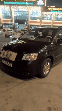 سلام عليكم دوج كرفان للبيع السياره كفاله عامه من الظربه مصبوغه حزام جماليه  مديل 2008 محرك سته سلندر رقم بغداد الحديث بسمي السعر 105 وبيها مجال ***********
