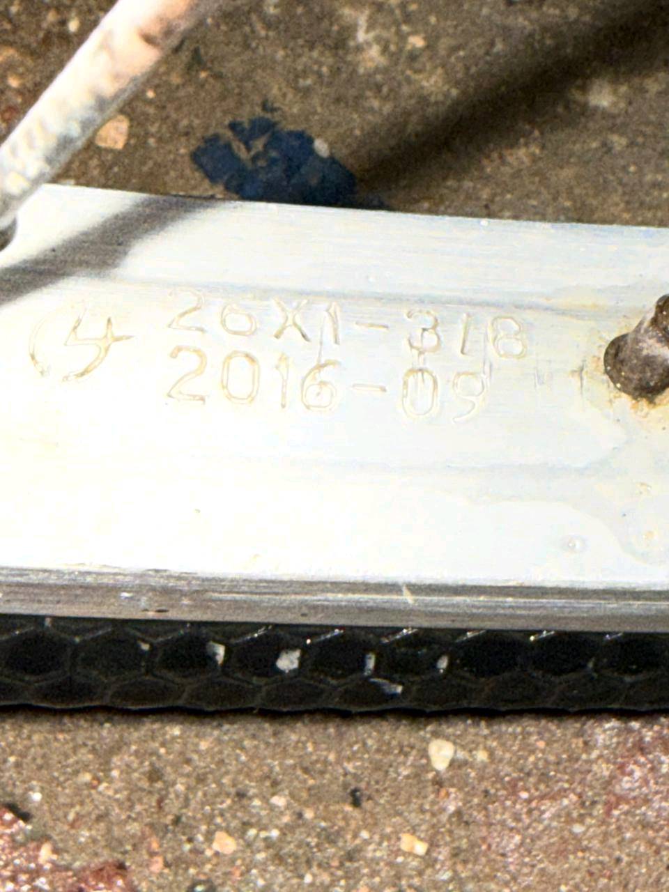 باسكل سياحي نضيف سعر مناسب و مال تفليق و بريكه بي سفاره ما تروح و بي ختم ب جسد و كفات و تایر و خفيف جداً مال ستعراض و کلش حلو سعر 75 مابي شي موديل CLOVE