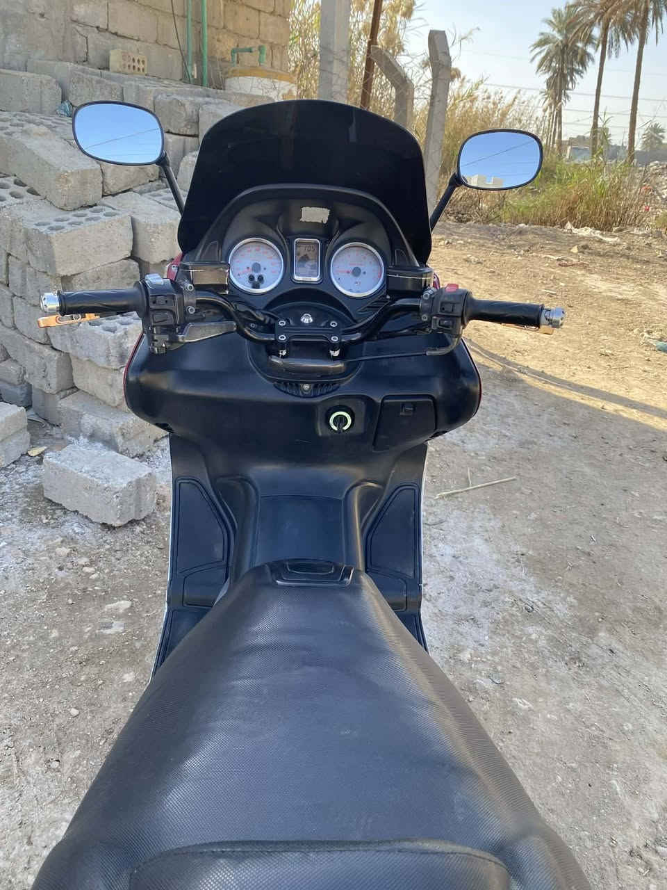 السلام عليكم للبيع تي ماكس مديل 2008 دراجة نظيفا ومناقصه شي مكاني حله ثورة رقمي *********** سعر 18 وبيه مجال
