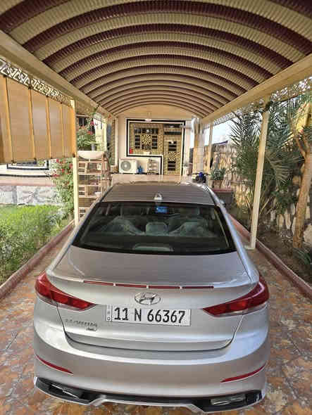 سلام عليكم النتره موديل 2017 مريكي رقم بغداد نكليزي بسمي حادث كلش بصيط فقط خشم لبنيد وجاملغ صبغ بدون اي دواخل ولا يرباك سونار مرفق كير ومكينه مكفولات وتخم تايرات سعر 128 وبيها مجال جديده تواصل تصال ع ***********
