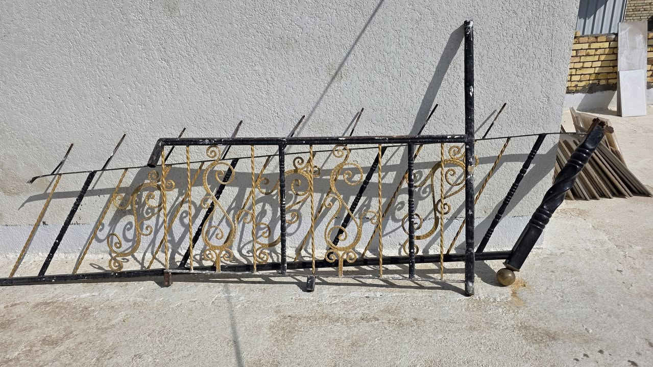 كلمن وسعره اتصل وتدلل ***********
