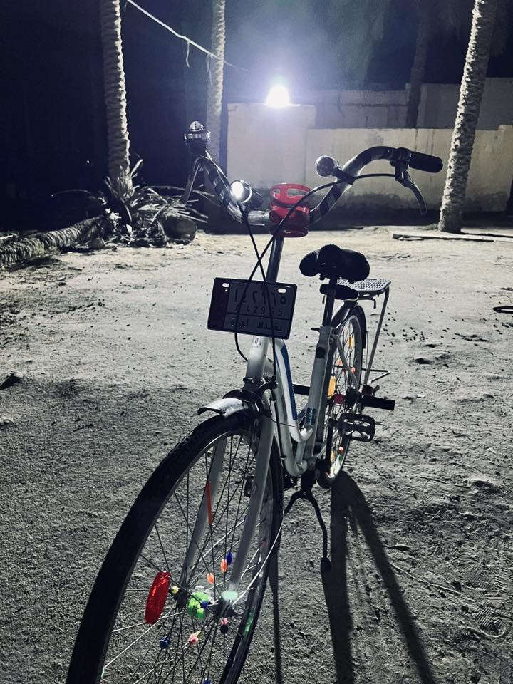 سلام عليكم✨باسكل للبيع ياباني جديد مرتب ونظيف زنجيله وياله هوه وغراضه كامل وزياده..😃✨
الـسـعـر(130)وبيه مجال🫴❤️‍🔥
(مكاني ذي قار_سوق الشيوخ_العكيكه_ابوشعثه)🫴🫴
(للتواصل خاص 🫴💛)


**إذا كنت صاحب هذا الإعلان وتريد حذفه لأي سبب، رجاءا أرسل رسالة إلى الدعم الفني**