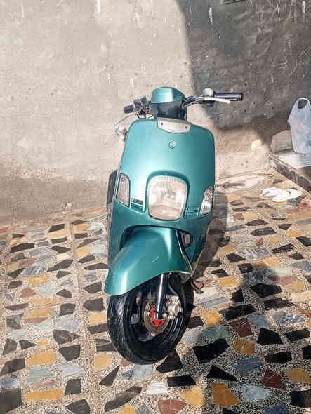 السلام عليكم دراجه
بوليس  نوزل للبيع
السعر ٧٠٠
دراجه بسمي 
المحرك مكفول على وضع شركه 
الكهربائيات كله شغاله 
العنوان ميسان عماره قرب السيد دفاس 
***********
