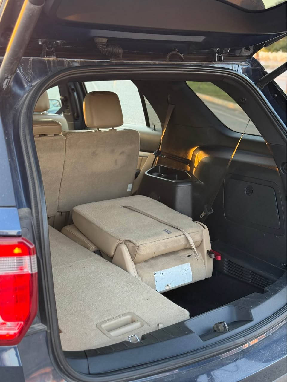 ford expluer 2016 
فول فول پانؤراما كوشت سارد گه رم شغال قبات ٧ نه فه ري ناو زه رد ٣ گير بسمه دبل اكسل 
٢ ده  گاو بستك جاملغ لي خشاوه بوته بوياغ پشتو بيش كه پسا بي زوري بي ارباگ 
گيرو مكينه به شه رت نه كرايته وا شرط 
شوين:هه ولير 
سعر:١٦٧$💵
*********** 
فايبر//واتسئاپ أربيل, العراق
