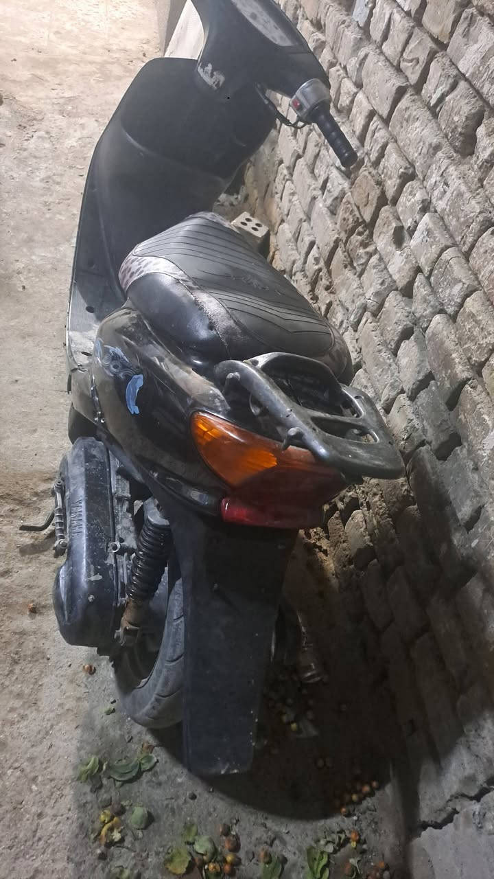 عصفوريه كمله شلعه معدل البيع السعر ١٧٥ *********** بغداد
