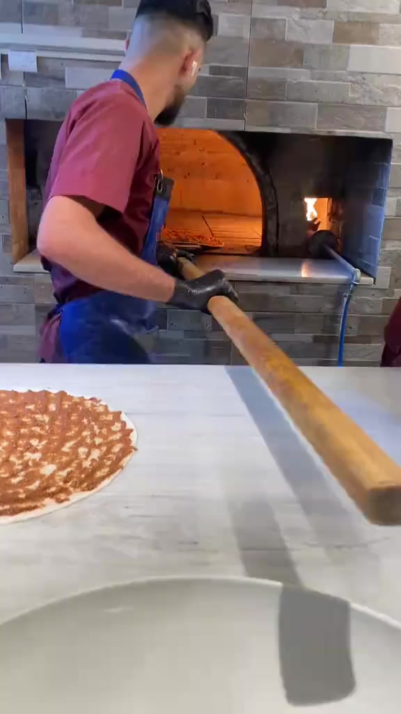 بِسْمِ الله والصلاة والسلام على النبي محمد ﷺ
لحم بعجين وبيتزا موصليون  ❤️
طعم أصيل ما يتعوّض 😋
⏰ الدوام: من 10 صباحا  إلى 12 ليلاً
🔹 استلام خلطات العوائل

⭐ نستقبل طلباتكم:
لحم بعجين:
لحم بعجين مصلاوي سادة 3000
لحم بعجين بالبيض 3500
لحم بعجين بالزعتر 3500
لحم بعجين بالجبن 4000
لحم بعجين مكس 5000

لحم بعجين تركي سادة 4000
لحم بعجين تركي بالجبن 4500
لحم بعجين تركي بالبيض 4500
لحم بعجين تركي بالزعتر 4500
لحم بعجين تركي بالفطر 4500
لحم بعجين تركي بالرمان 4500

بيتزا لحم 5500
بيتزا دجاج 5000
بيتزا مشكل 5500
بيتزا فصول الاربعة 5500
بيتزا بابروني 5000
بيتزا خضار 5000
بيتزا ماكريتا 5000

مناقيش جبن 3000
مناقيش جبن وزعتر 3500
مناقيش حبن وفطر 3500
مناقيش جبن وسمسم 3500
مناقيش مشكل 4000

لحومنا عراقيا شرط ذمة 100‎%‎

يتوفر توصيل لجميع مناطق المسيب 

📞***********
أهلاً وسهلاً بالجميع 🌹
ننتظركم يومياً ❤️🔥
