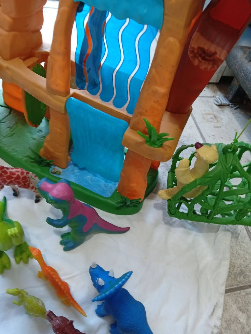 كلهم ب7


**إذا كنت صاحب هذا الإعلان وتريد حذفه لأي سبب، رجاءا أرسل رسالة إلى الدعم الفني**