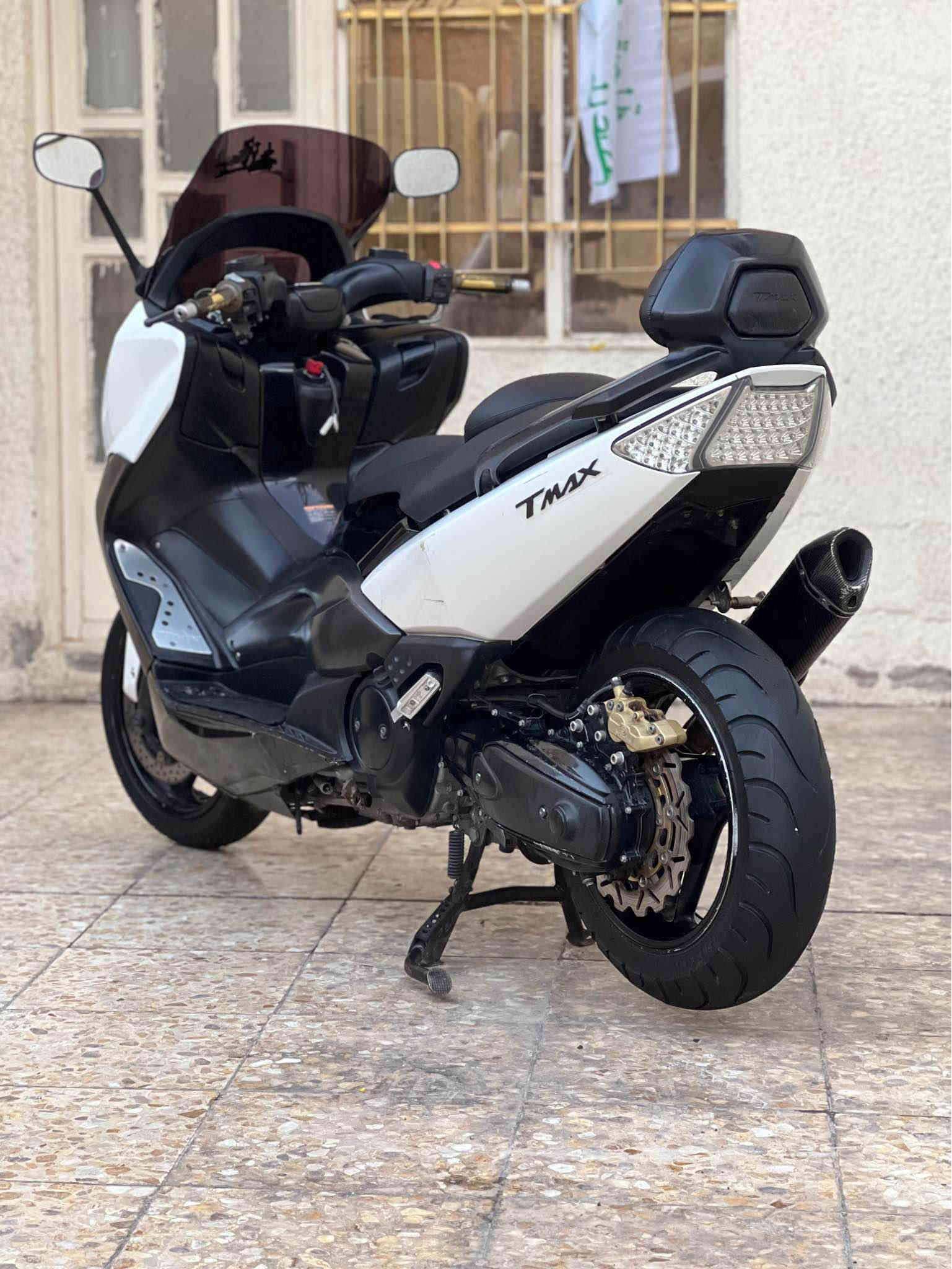 سلام عليكم تيماكس ٢٠١١ 
مكينه مكفوله كفاله عامه ✋
كت كامل كلاجات مالوسي اصلي 
مابيه نقص برغي مكاني بغداد 
السعر ٣٢ وبيه مجال رقمي *********** بغداد
