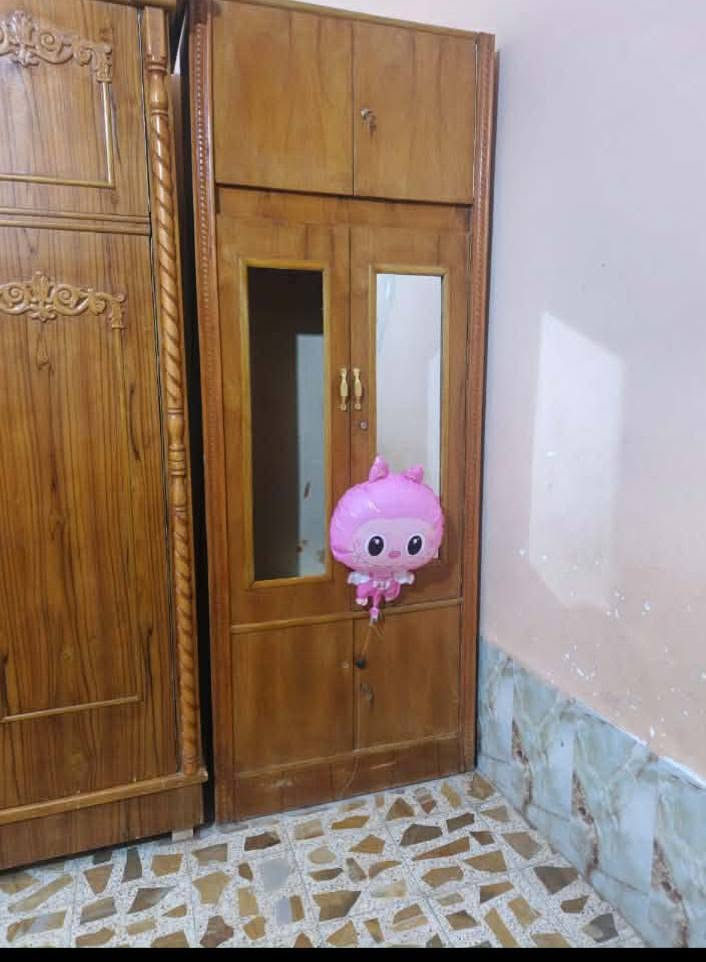 غرفه نظيفه للبيع فوزه بس تخت بسعر مناسب ٤٥٠
تنباع كامله أو كل قطعه وحد


**إذا كنت صاحب هذا الإعلان وتريد حذفه لأي سبب، رجاءا أرسل رسالة إلى الدعم الفني**