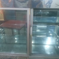 عارضة كيك • حجم كبير • محتاج تصليح