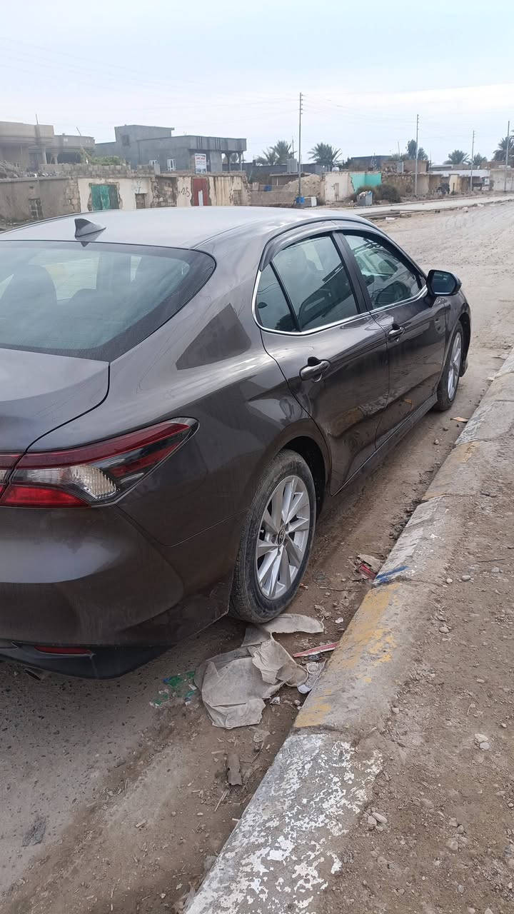 كامري 23
ماشيه 35 حقيقي 
 قطعه وحده صبق بأسمي سنويه لحد 29
مواصفات 
تشغيل بصمه
بصمه بل ابواب
تشغيل عن بعد
دخول ذكي
نقطه عمياء
مرايات كهرباء
ثلاث انضمه قياده
مثبت سرعه وقياده ذاتيه
رادار امامي


**إذا كنت صاحب هذا الإعلان وتريد حذفه لأي سبب، رجاءا أرسل رسالة إلى الدعم الفني**