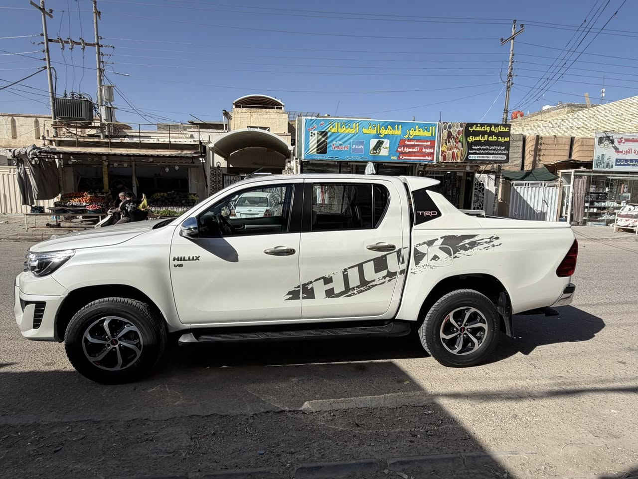 هايلوكس TRD 2020
6 سلندر 
سيارة مكفولة كفاله عامة عدا إصبع بارد 
رقم أربيل الجديد مداور او وكالة 

مواصفات السيارة 
بصمة 
كامرة 
أشاير بلمري 
مري شفط 
لايت زينون
فول مواصفات TRD

***********
مكاني النجف 
سعر السيارة 315
