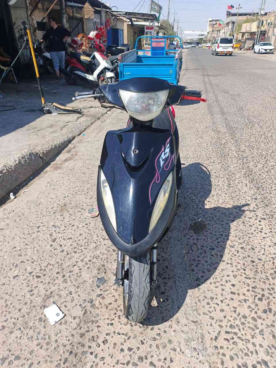 سلام عليكم ماكس للبيع مفتوحه شغاله من طول لطول دراجه شلعه ومعدل حلوه جاهزه سعر 550وبيه مجال رقم***********
