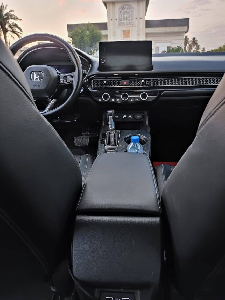 HONDA CIVIC SPORT 
الموديل :2022
المحرك :2000 تنفس طبيعي
الارقام:اربيل سيارة بسم شركه وعندي وكاله 

الموصفات🔻
بصمه تشغيل -بصمه ابواب-تشغيل عن بعد-كاميرا خلفيه-تحديد مسار-مانع اصطدام-شفتات ستيرن-مود درايف nomrmal,sport,eco-اوتو ستوب-اوتو هولد-لد امامي وخلفي-لايت زنون-رادار امامي -مثبت سرعة-عداد دجتل-ويل كب رياضي  
الحادث كما.  موضح بل صوره.     صبغ 5قطع كلير أمريكي 
السعر133وبيها مجال بسيط
للاستفسار: *********** مكان السياره فلوجه غير متواجد عل فيس. ( ملاحظة ) مايعجبك سعر اعبر منشور بكلمه طيبه
