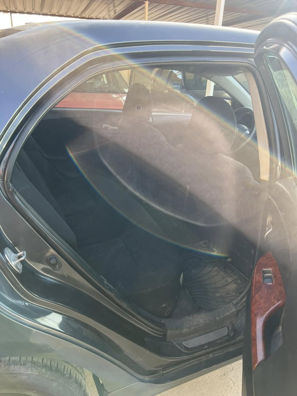 سلام عليكم 
كورلا للبيع 
بدون صبغ بدايه تقحيل بسقف
موديل 2009
كير ومحرك18 شرط 
تواير وصدر جدد
السعر 105 وبيها مجال للطيبين 
الرقم ***********
