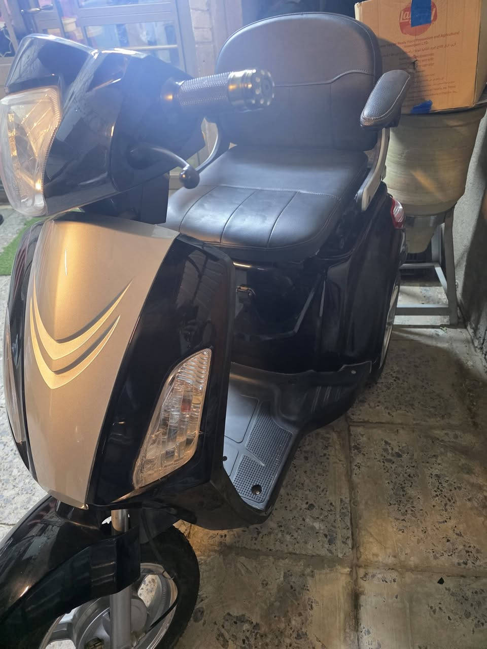 للاستفسار *********** يحتاج فقط بطاريات
