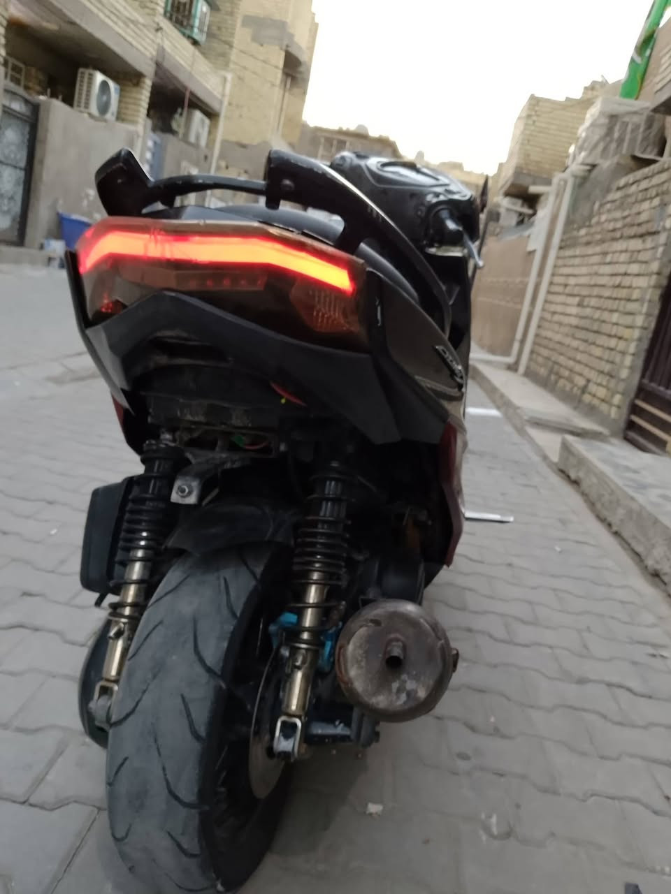دراجه شمعه للبيع كفاله عامه شلعه ومعدل ومكينه ما مفتوحه كله عل بلاد شلعه ومعدل *********** للاستفسار مكاني بغداد شعله شارع 60
