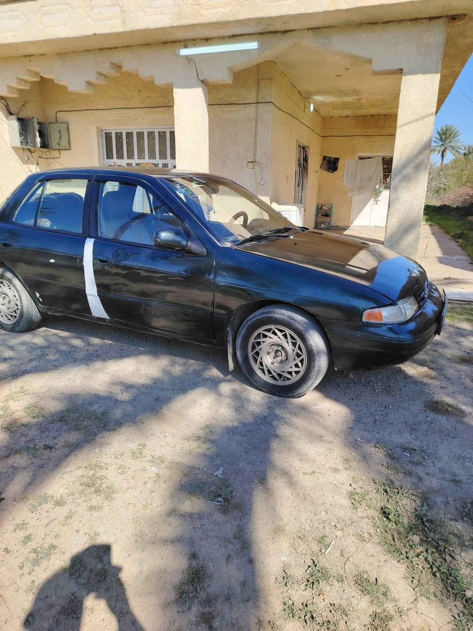 السلام عليكم للبيع سيفيه موديل 94 بغداد مشروع وطني لل 30 تحويل مباشر كير ومحرك شرط تخم تاير كهربائيات كوله شغاله مكفوله من الضربه السعر 30 للتصال عل رقم *********** مكان بلد ناحيه يثرب
