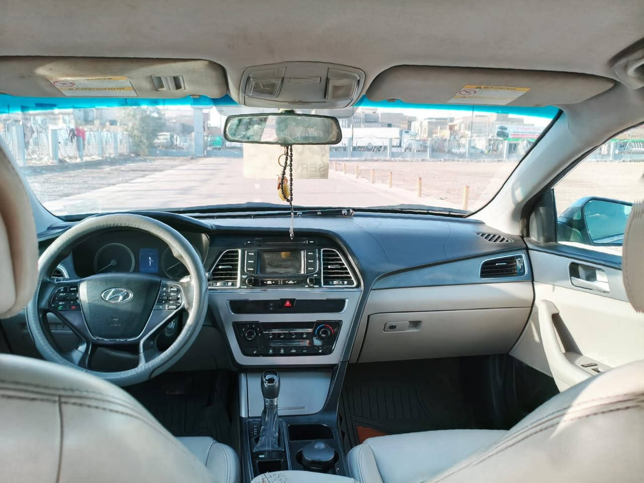 سوناتا مديل 15 وراد كندي داخله كفاله عامه هنا صار بيهه طخة بصيطة وبدلت بنيد بدون ضربة داخليه سياره جديده وجاهزة من كلشي مابيهه اي نقص محرك وكير وحداده وتبريد شرط الفحص سنويه جديد سعر 110 هاتف *********** عنوان بصرة
