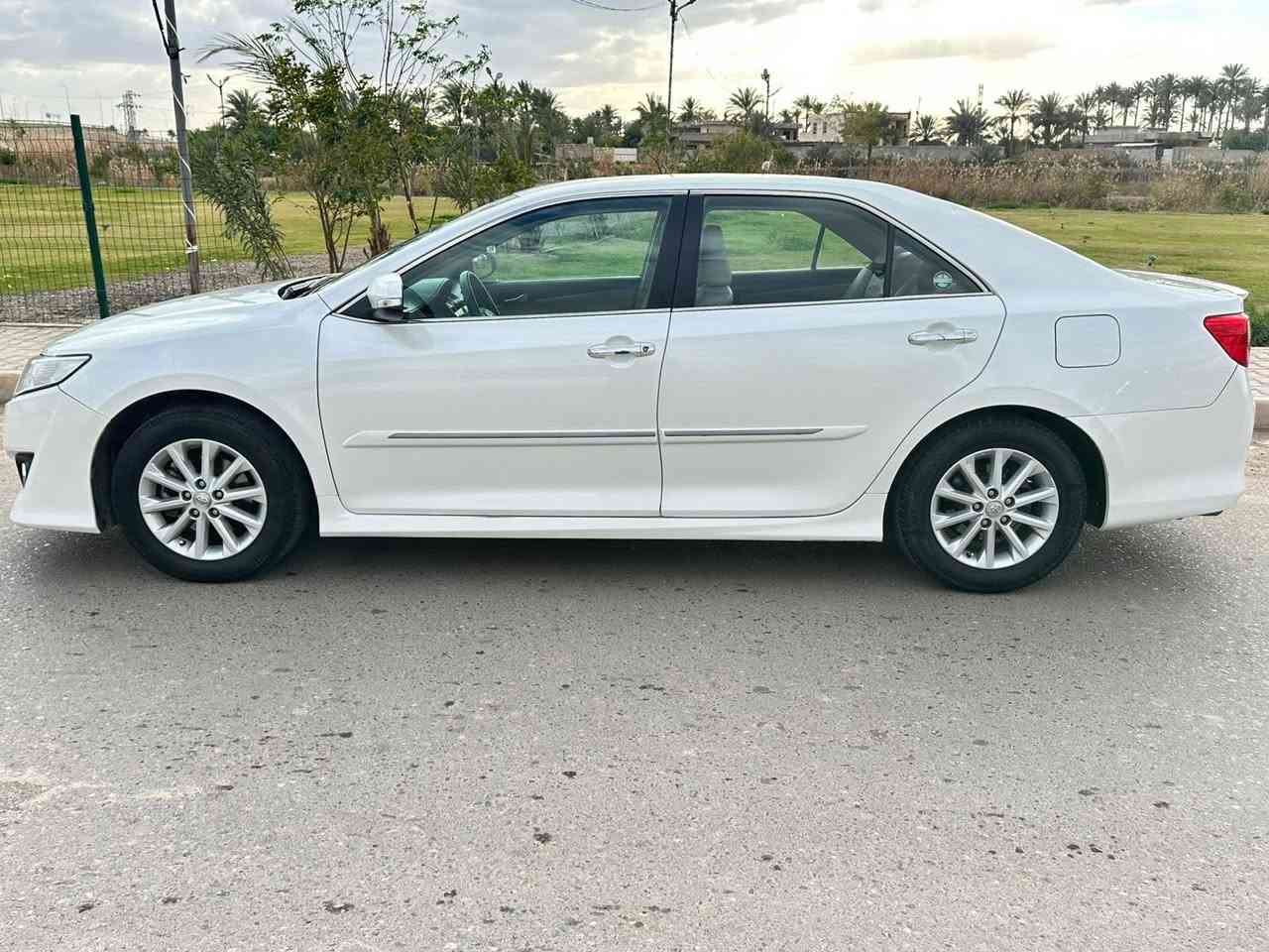 السلام عليكم 👋
كامري 2013 خليجي 
رقم اربيل دولي / سنويه لل 2029 / هزه جديده
فول مواصفات عدا فتحة السقف 
محرك وگير شرط عالفحص 
صدر تخم تاير كله جديد 
الضرر : جاملغ امامي ايمن صبغ بدون دواخل والباقي كفاله / السونار مرفق مع الصور 
السياره جديده مال بيت وما متعوبه 
مكان السياره : صلاح الدين / الضلوعيه 
للاستفسار اتصال على 👇
***********
***********
