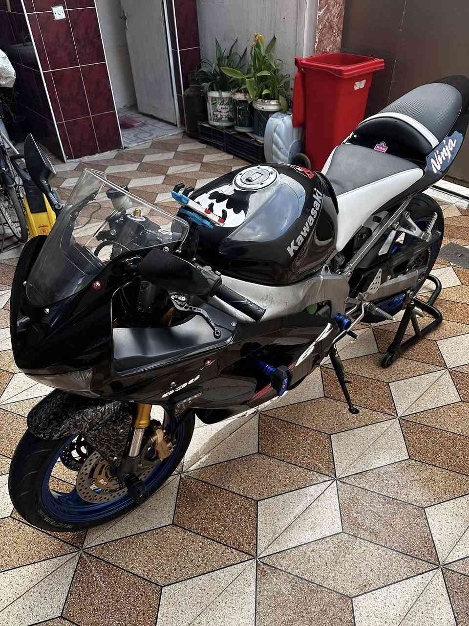 السلام عليكم كاوسكي 636

رقم بغداد تحويل ثاني يوم مشروع وطني 

درجه كفاله ومسويلها ادامه من كلشي جاهزه 

مكاني ديالى بعقوبه 

رقم الهاتف ***********
