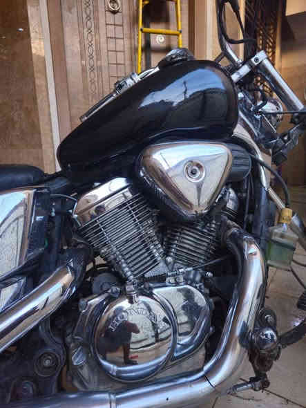 السلام عليكم.  Honda steed 400
هوندا ستيد 400 للبيع رقم وسنويه بصره

الدراجة كفاله عامه 

صفيره جاهزه

بيه تانكي فولكان

ذيل vtx

كابريتر جديده بلاديه 

دراجه شلعه ومعدل دبلات جاهزه همين

نقوص واحد بسيط مسويته لان ماعندي حتى اكون صادق

بنز بريك خلفي  فقط

يطيح من سعر دراجه

16$ وبيها مجال للشراي ما قافله

موجود خاص و واتساب ***********
