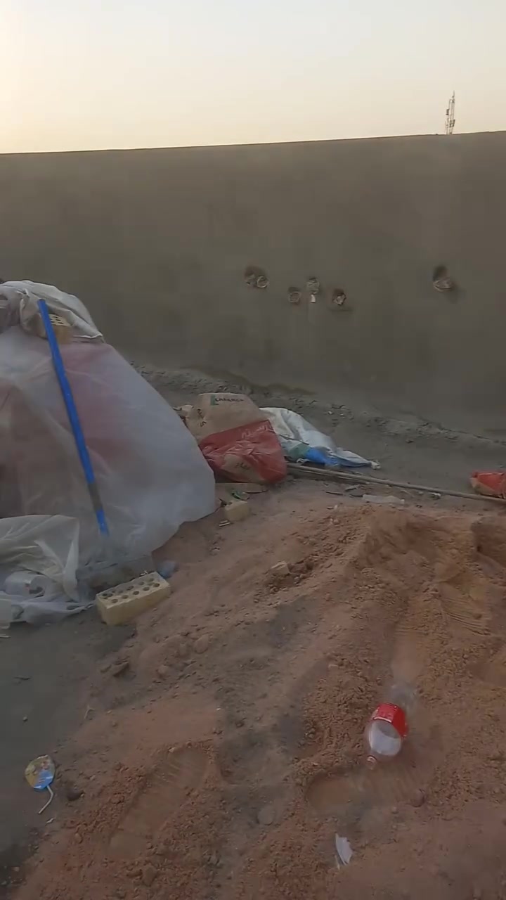 السلام عليكم ورحمة الله  وبركاته  لباخ مصري درجه اولي خشن وناعم وطلس وفوم وتشميع داخلي وخارجي***********
