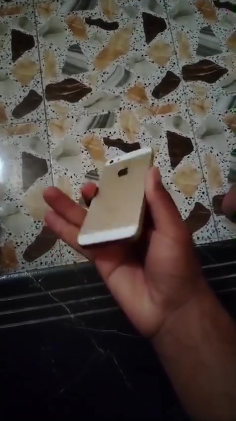 ايفون فايف اللبيع مراوس بايفون ونطي فرق اليعنده مراوس خل يدز بتعاليق 

ذاكرته 16 بطاريته 74 

جهاز نضيف كله شغال بصمه شغاله 

جهاز مابي اي خلل 

سعره 30 قفل
مكاني بغداد ابو غريب هاذه رقمي ***********

