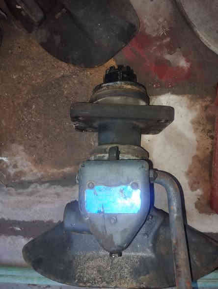 ساحبه المانيه للبيع جديده المكان النجف السعر 230الف للاتصال على الرقم ***********.  او ***********
