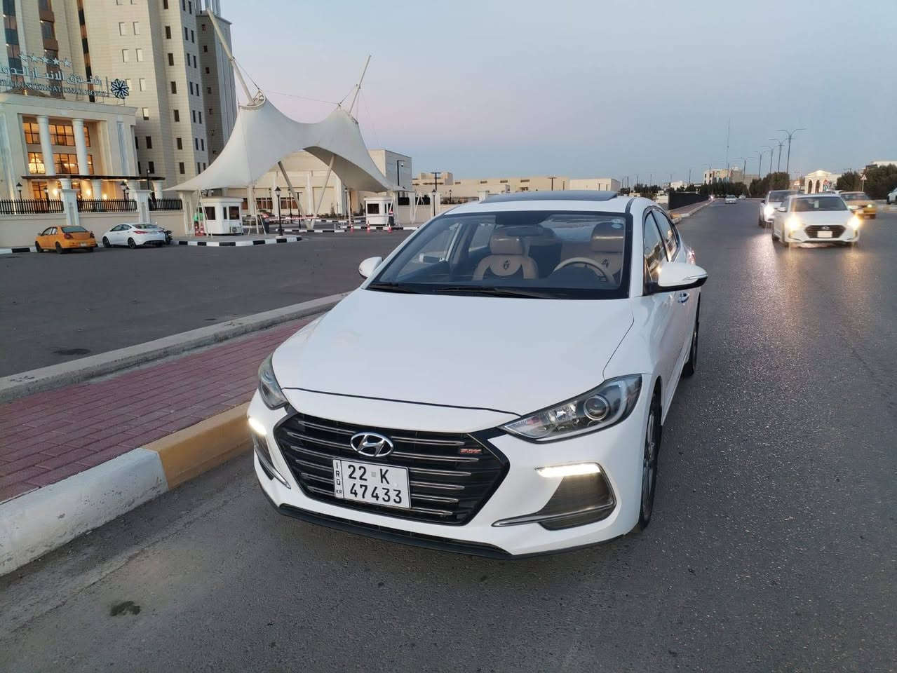 السلام عليكم
النتره 2019 سوبر خليجي  محرك 2000 دوش ماشيه 160  فول مواصفات ما عده البصمه 

المواصفات 

فتحه 

امرايات شفط 

حساسات 

5 ويل كب 

كامره امامي وخلفي 

شاشه ابلاديه 

رقم السياره اربيل تحويل ثاني يوم 

ضرر السياره واضح بسونار السياره حلوه وجديدة بمعنه الكلمه وما ناقصه شي دوشمه كامله 

السعر 148 وبيه مجال بسيط مكان السياره الرمادي الجزيره 

الرقم ***********
