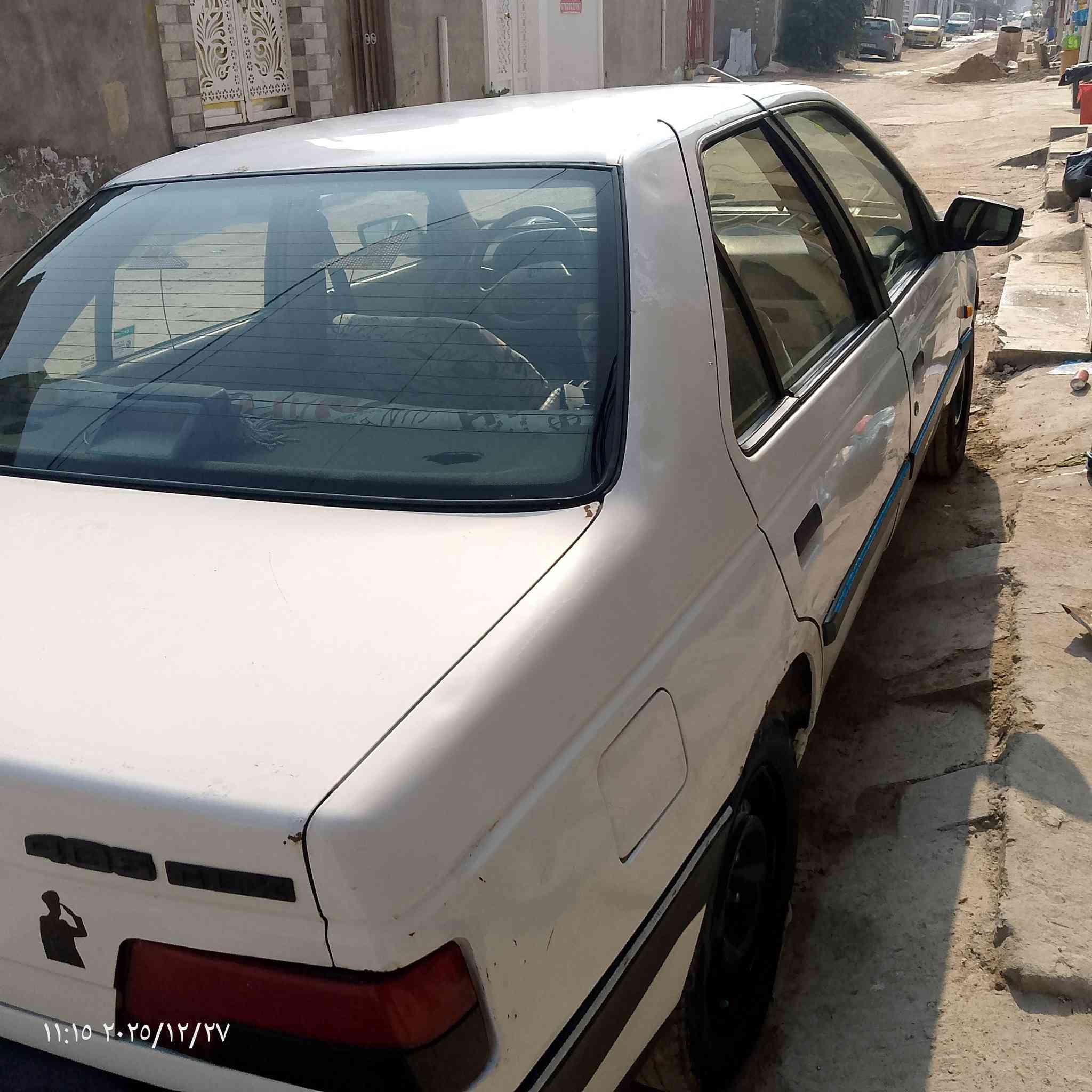 السلام عليكم
بيجو 405 موديل 2010رقم نجف سنويه لل 2027
محرك فرنسي السياره حلوه ونضيفه مال جناي كهربائيات كله شغاله محرك وكير  خير من الله حداديه ستوني مسويه ب 35 وبيه مجال 
***********
