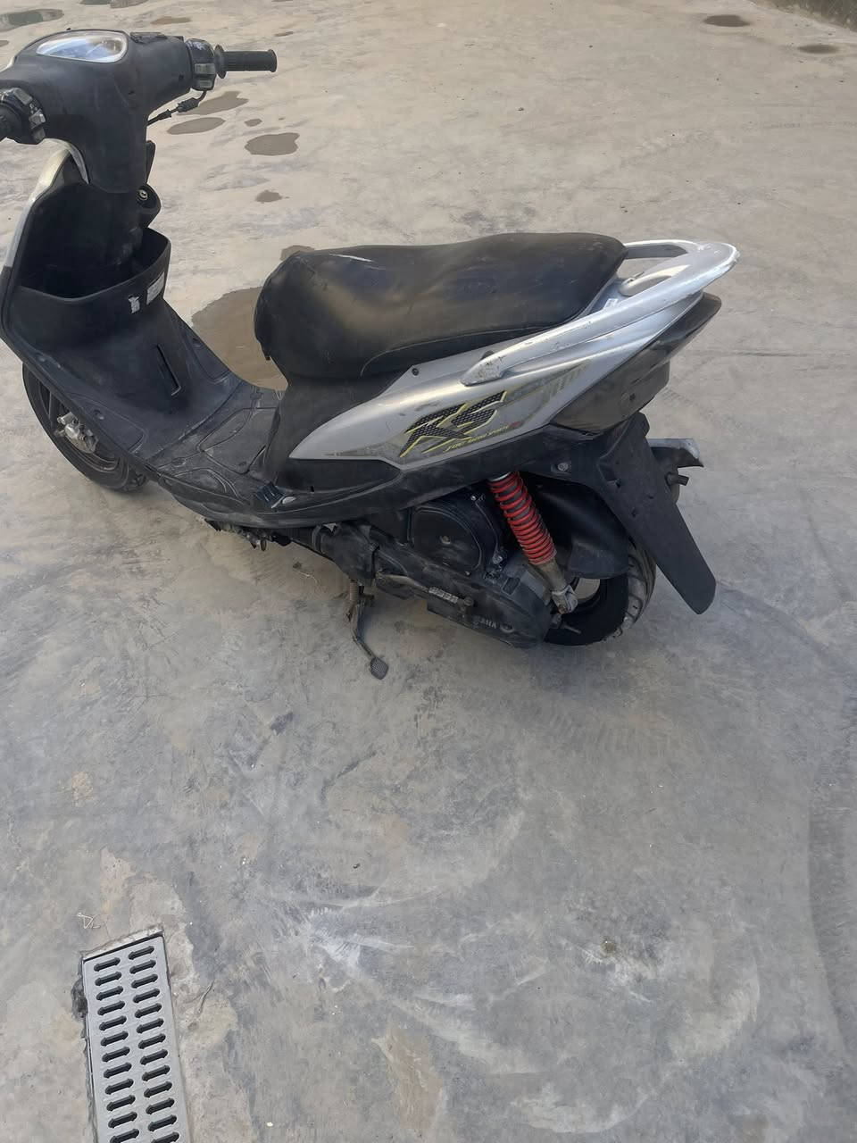 سلام عليكم داراجه ماكس للبيبع دراجه ابلاديه كله محرك ٥٥  بي صوت مثل مامضح يصوره دراجه شغاله سلف هندر كامله من كهرايايات ابلايه من ضفيره ابلاديه دراجه حلوه بس يبه صوت موضح با تصوير سعره ٤٥٠ بيه مجال قليل هاذا رقمي ***********
