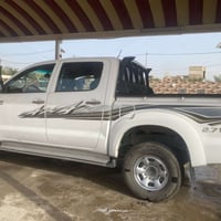 سيارة هايلوكس 2015 215$ 07717400437