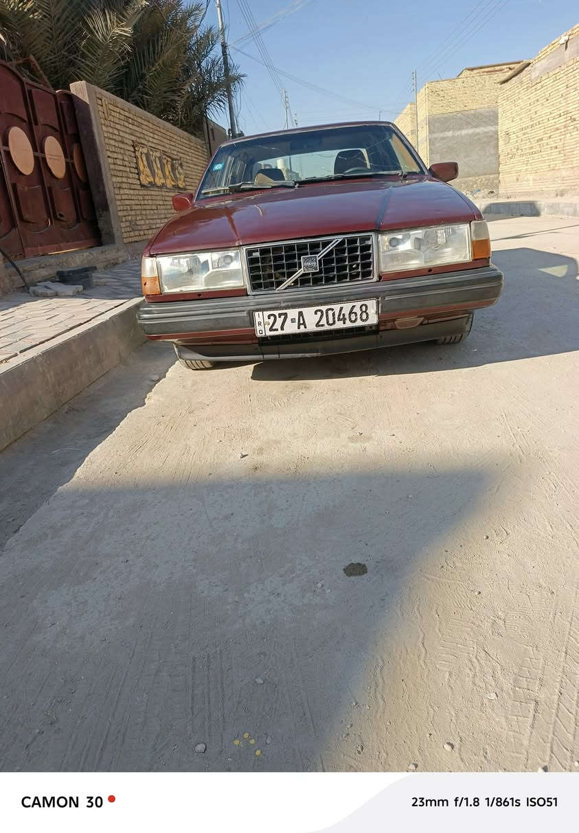 فالفو للبيع 940مديل 1993 بيه محرك 2500 سنويه باسمي مصبوغة عام مكفوله من الضربه السعر ٥٠ وبيها مجال للتواصل ***********
