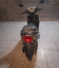 دراجة شحن • بطارية مبدلة • الرمادي جزيرة البوذياب