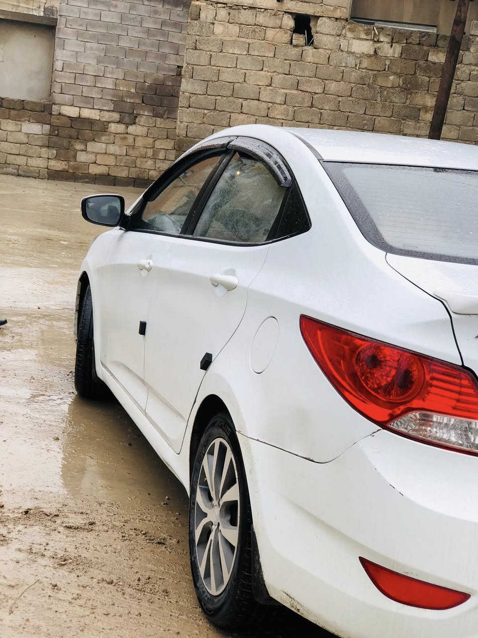 اكسنت للبيع موديل 2014 محرك 16 كابون بانزين سنوية ورقم جديدالسيار ة بدون صبغ بدون بارد ماشية 109 السعر 118$ورقة للاستفسار الاتصال الارقام /***********اسيا ***********كورك
