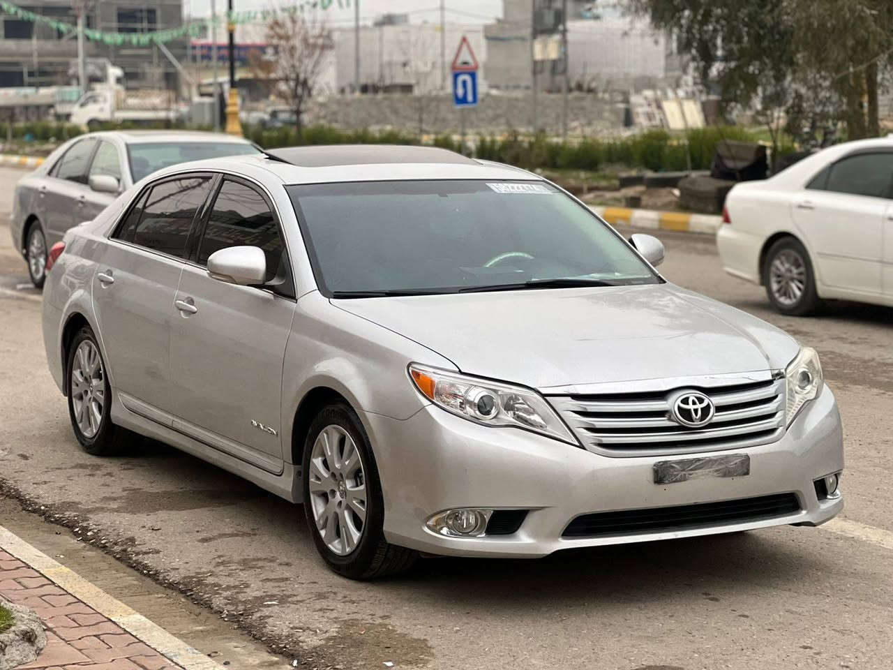 تۆیۆتا ئەڤەلۆن 2012 بێ ڕەقەمە ساغ 
 سەیارەکە مانگی  4 ئەمریکیە
 دوپارچەی لەسەر ساخی بۆیاخە پەڵەیە pdrهەیە 
سویچو سڵایت کوشن جلدە
کوشنەکانی دڕاوی نییە سەوتی دیجیتاڵی نییە 
گرمەی مەکینەی نییە
 بەشەرتی هەزار فیتەر

سعر : لە کۆمێنت داوای بکە ڕاستەوخۆ بۆت ھەموویان 

 سەیارەکە زۆر لۆکە ساردی نییە 
شوختی نییە 121هەزار ڕۆشتوە
یەک دینار مەسرەفی نیە کامل جایز کراوە
بێ ناوگرتن بێ ئێرباگ ئەوەش بکە ناوی

ژمارەی خاوەنەکەی 
***********
