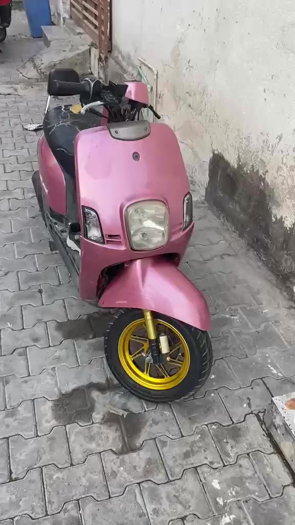 السلام عليكم دراجه بوليس الدراجه كابريتر نضيفه ول  مكينه مكفوله كفاله عامه مكاني بغداد الحريه الثانيه
السعر 375وبيها مجال


**إذا كنت صاحب هذا الإعلان وتريد حذفه لأي سبب، رجاءا أرسل رسالة إلى الدعم الفني**