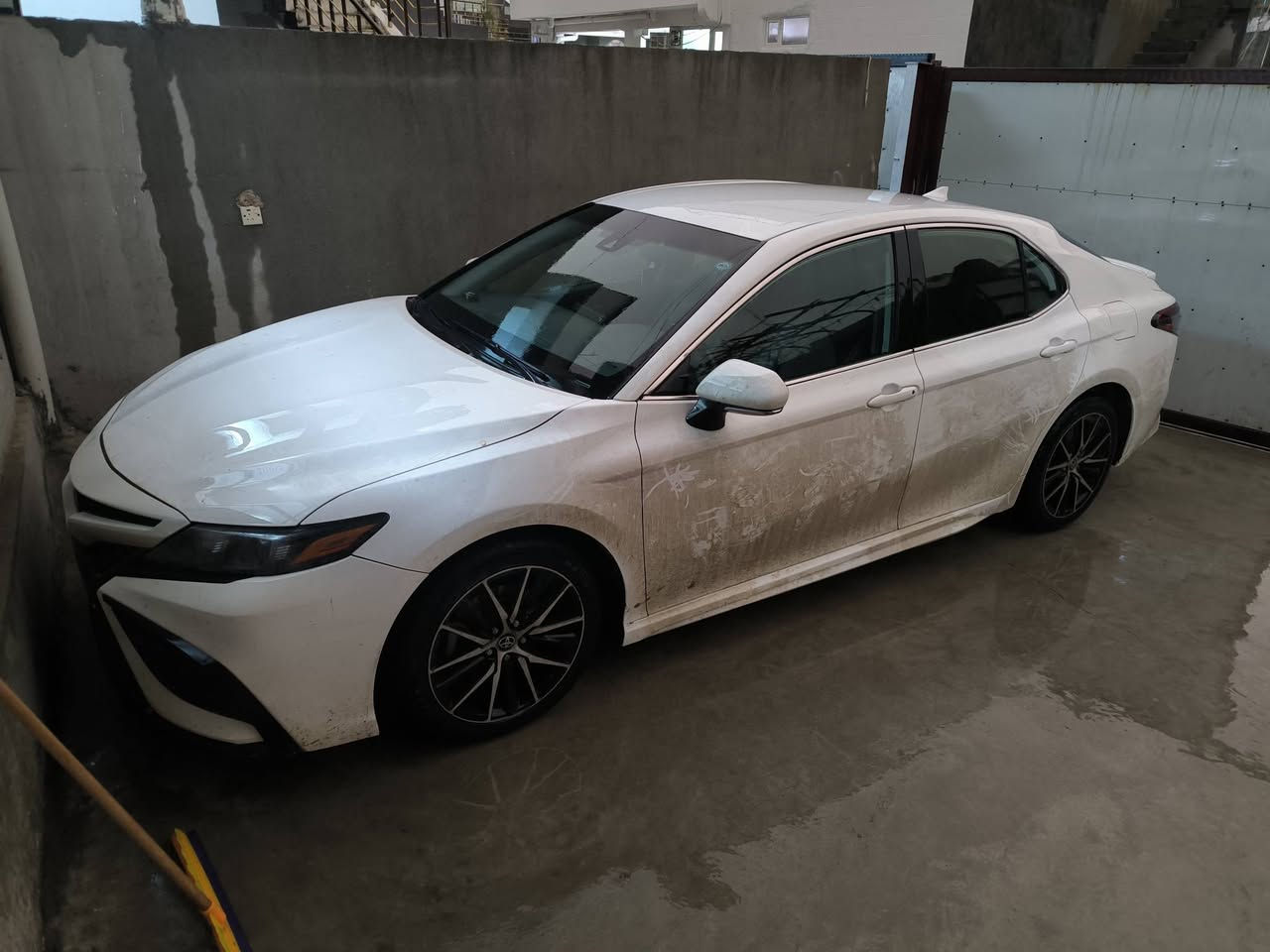 للبيع كامري 2022,فقد طلقات امريكا 6قطعة صبغ +شبر.   بجم كبس175ورقه قفل ***********
4T1G11AK8NU673423.
مكان رانيه.
