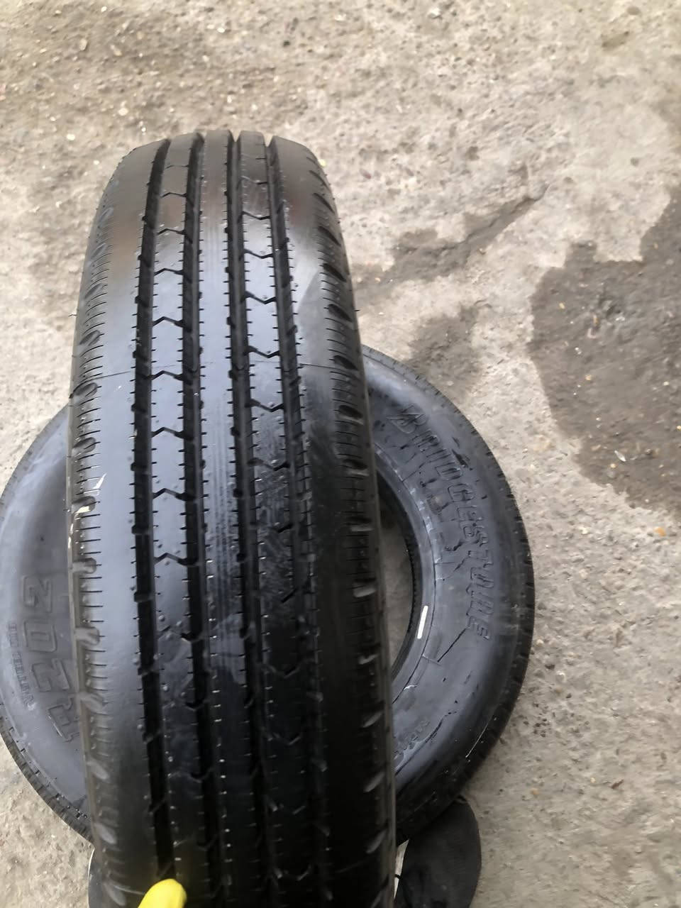 السلام عليكم يتوفر اطارات كوستر برجستون ١٧.٥ جديد
انتاج ٢٠٢٤ سعر  زوج ٢٧٥ الف 
بغداد الكراده مجمع مشن


**إذا كنت صاحب هذا الإعلان وتريد حذفه لأي سبب، رجاءا أرسل رسالة إلى الدعم الفني**