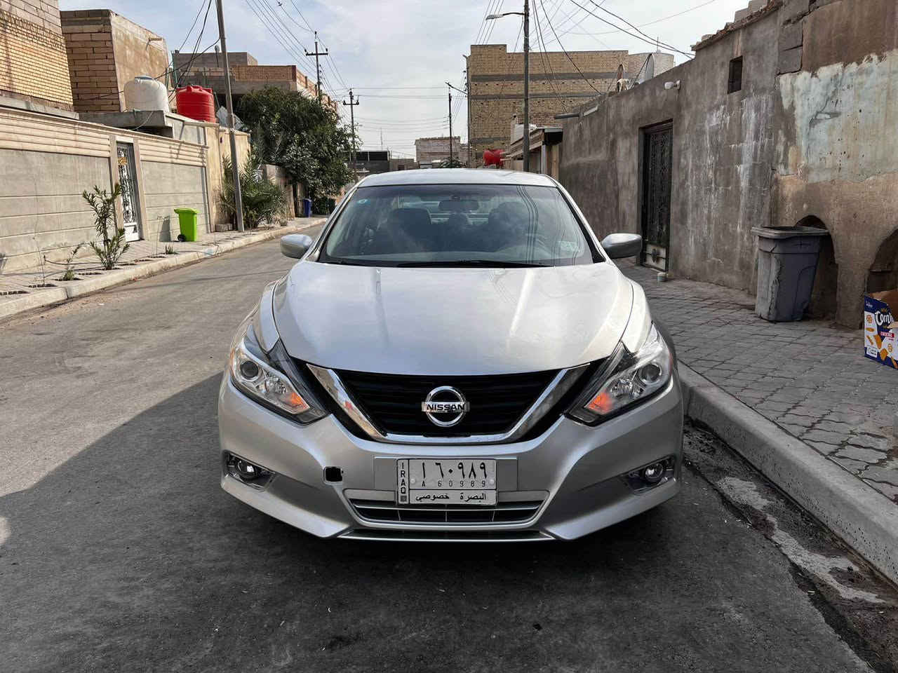 السلام عليكم 
نيسان التيما للبيع 
رقم بصرة بأسمي 
موديل 2018
اللون سلفري
وارد امريكي ضرربسيط جاملغ وبنيد بدون دواخل 
حادث سطحي فقط 
مكينة 2500المرغوب
مكينة وكير خير من الله
تبريد تدفئة كشن كهرباء
مرايا جانبية كهرباء
كير اوتو
كاميرا خلفية 
شاشة صغيرة
تحكم ستيرن
مثبت سرعة 
سيارة نظيفه وكاملة ماتخسر عليها شي
السعر120وبيها مال 
العنوان الزبير 7نيسان 
للاستفسار اكثر الاتصال او واتساب
***********
*********** البصرة, العراق
