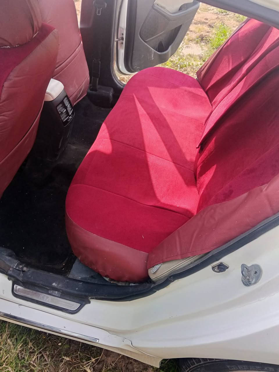 سلام عليكم ابتما 2013 فول مواصفات حادث باب السايق  وصبخ حزام جماله رقم بغداد دولي السعر 120 وبيها مجال الرقم ***********
