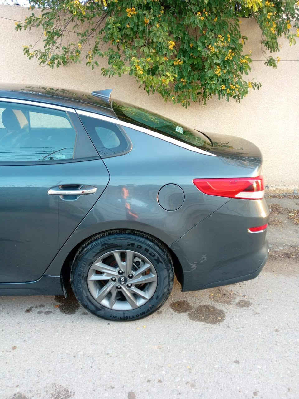 سلام عليكم
كيا اوبتيما 2020 وارد امريكي داخله كلين بالعراق صاير بيها نص جاملغ ونص باب خلفيات من جهة السائق السياره بدون ايرباك نص مواصفات السعر خاااص للاتصال ***********
