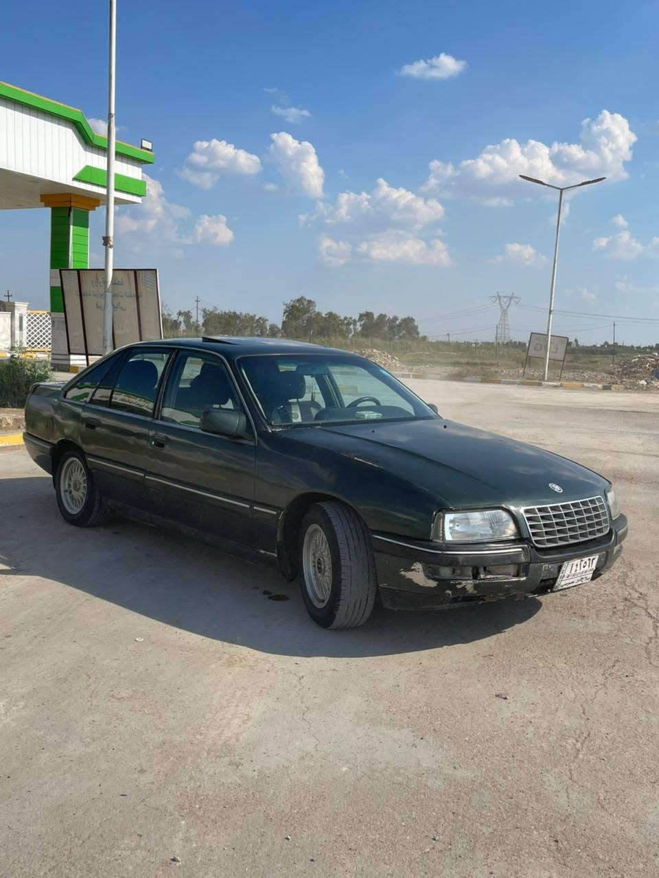 OPEL SENATOR
موديل.1991
رقم انكليزي صلاح الدين سنويه ل 28 تحويل مباشر
كير ومحرك vvti جديد مال كصه
ادامه كامله جاهزه من كل النواحي
صدر امامي خلفي جديد
راديتر جديد
تخم تاير جديد
فتحه 
تدفئه
السعر 35 وبيها مجال بسيط

مكان السياره ديالى الخالص

استفسار ***********
          ***********
