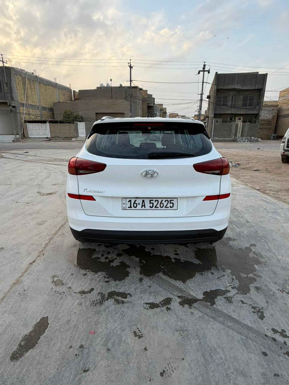 توسان موديل 2019 ماشيه 46 سياره جاهزه تخم تاير حداديه من طول لطول كله جديد باتري جديد تبريد بلادي ثلج ❄ سياره بيه تجيه صفحه تصليح لكش حلو بيع هل موجود تحي شوف بعينك مكان سياره الديوانية سنويه 30بسمي *********** سعر 125
